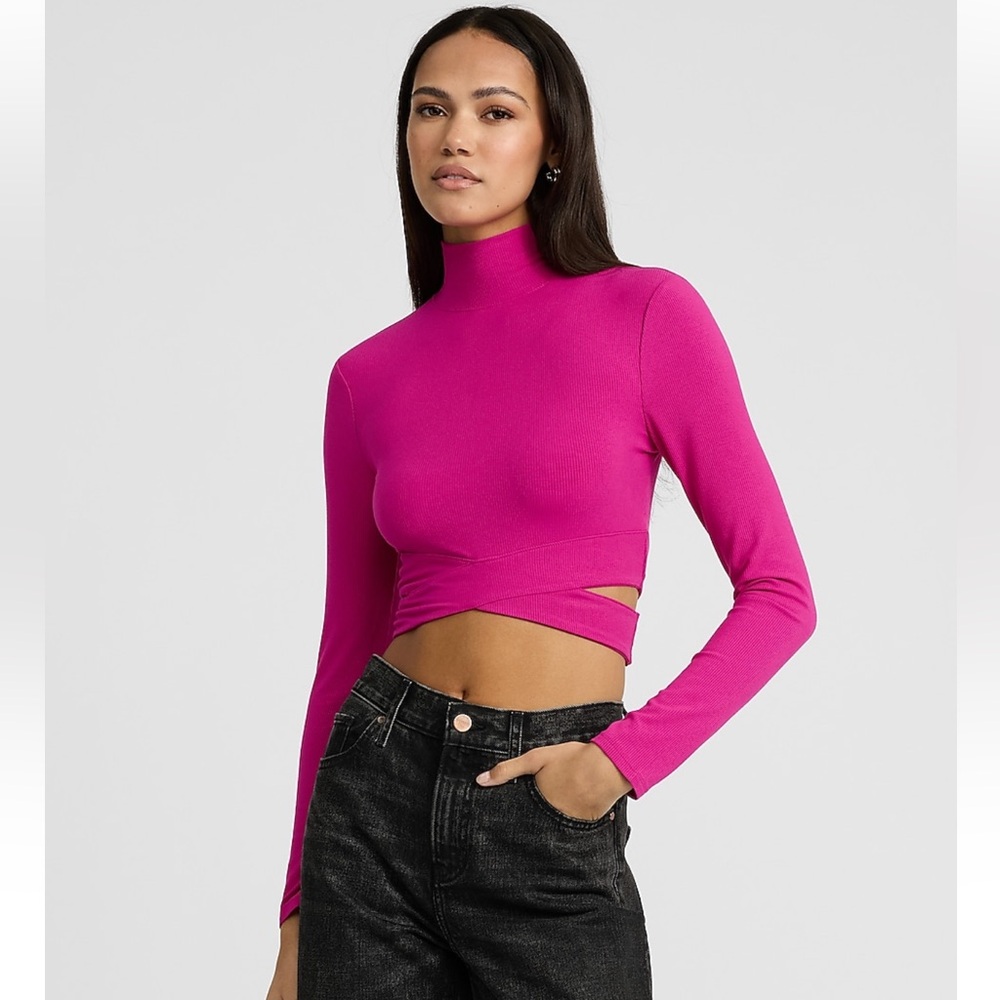 Express Ribbed Mock Neck Long Sleeve Cutout Cropped Tee